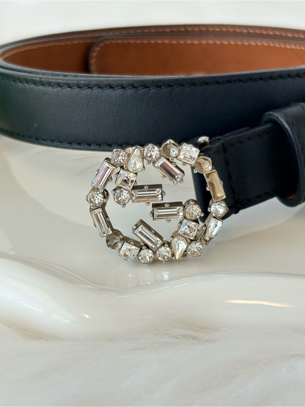Gucci Black Leather Interlocking Crystal GG Skinny Belt - Picture 2 of 14